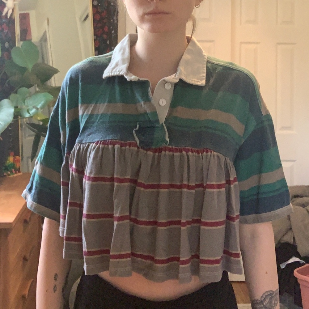 Urban Outfitters BDG cute flowey top